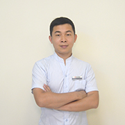 胡龍?jiān)?>
                    </div>
                    <div   id=